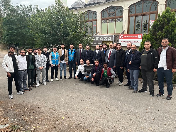 Mehmet Göktaş Gümüşhane’de Üniversiteli Gençlerle Buluştu