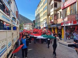 AK Parti Gümüşhane Gençlik Kolları ‘Say Stop’ Yürüyüşü Düzenledi