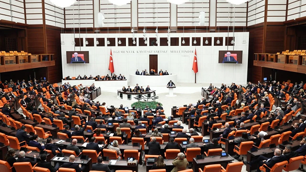 TBMM’de 2025’in ilk gündemi ‘yeni anayasa’