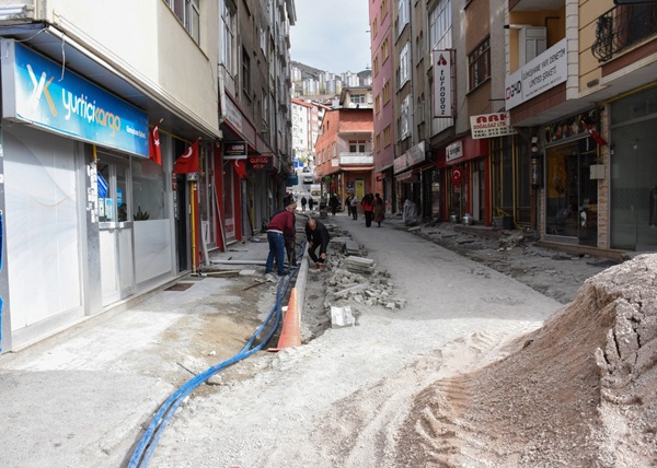 Başkan Başer: ”Konforlu bir yaşam sunmak için yoğun bir şekilde çalışıyoruz”